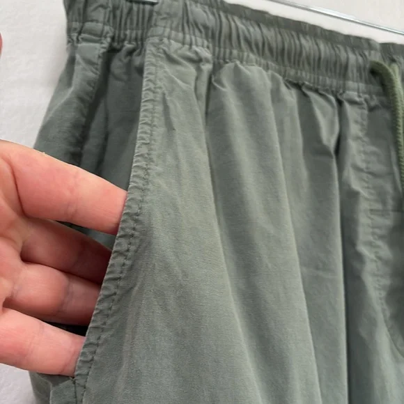 Sweaty Betty Green Quinn Cargo Pants, Size 10 - Picture 8 of 13